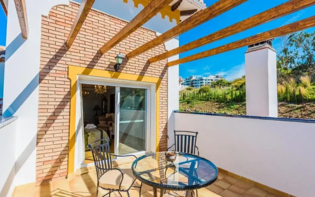 Villas Nerjazul - El Peñoncillo Beach