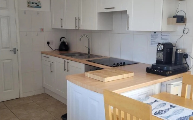 19C Medmerry Park 2 Bedroom Chalet