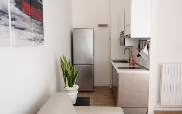 Sunny Apartment Bari