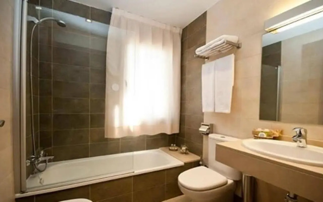 Hotel La Colina