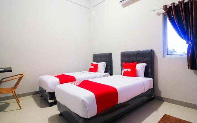 OYO 1653 Fajar Residence