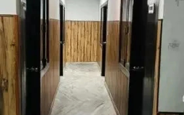 Saroj Guest House by OYO Rooms