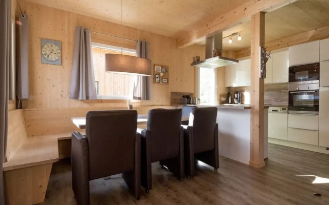 Majestic Chalet With Sauna