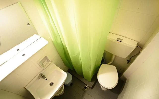To Gefyraki Rooms