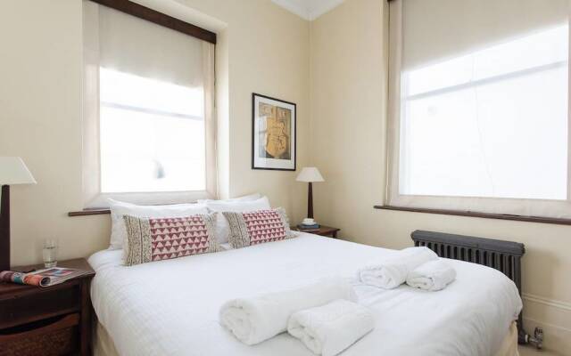 Chelsea Luxury Dream with garden