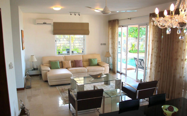 SO Beach Villas