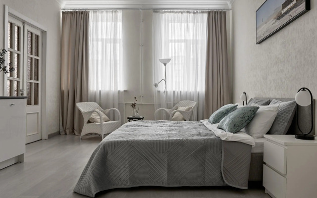 Vesta on Ligovsky 107