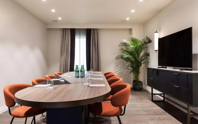 Ambasciatori Hotel Mestre Venice, Tapestry Collection by Hilton