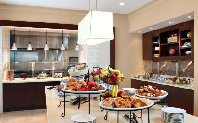 Hilton Garden Inn Olathe