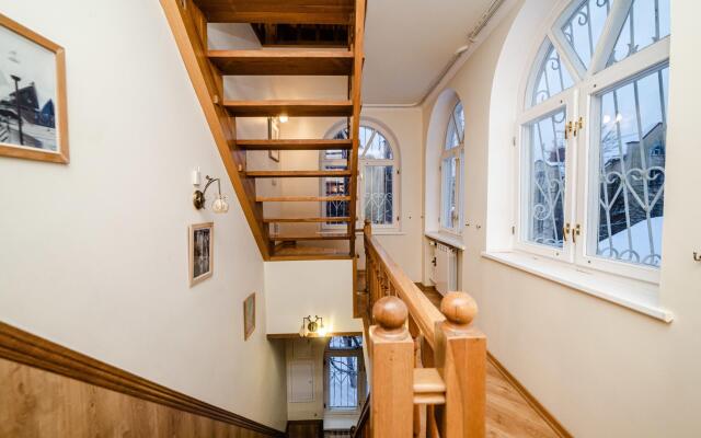 Дом на улице Василия Бутурлина 108