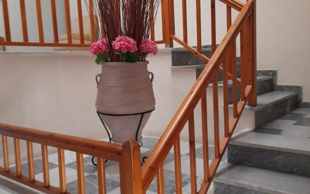 Phaethon Hotel
