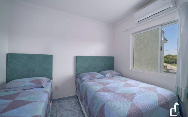 Frente ao mar com 03 dormitórios