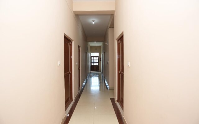 Sahani Guest House by OYO Rooms