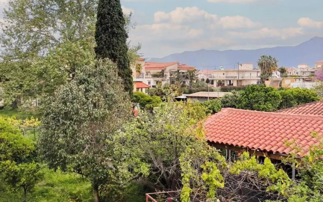 Filiatra Modern Getaway With Panoramic Views