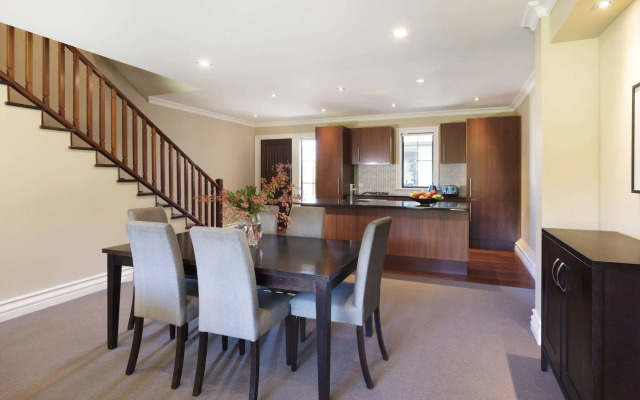 Platinum Queenstown Villas