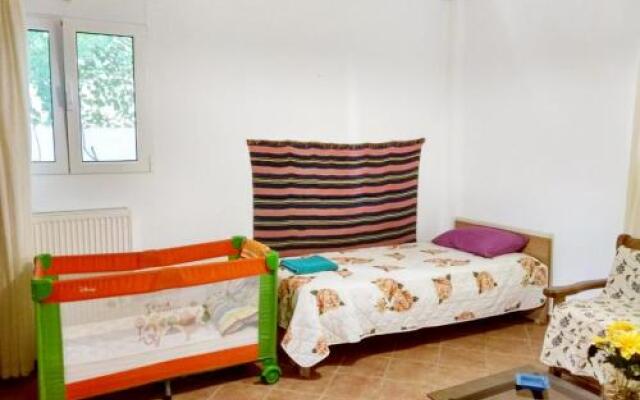 Nikolaos House