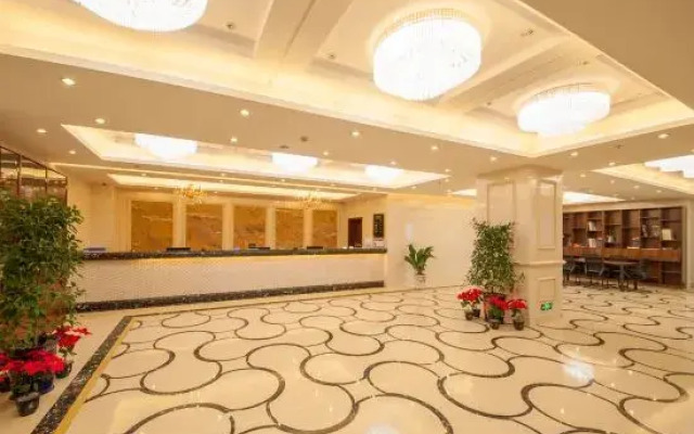 Wenfeng Chengshi Hotel (Rugao Changjiang Town)