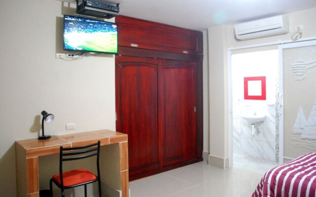 Hostal Sky