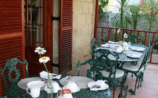 88 Baron van Reede Guesthouse