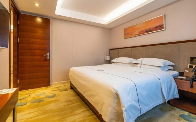 The King Lycra Hotel