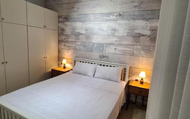 Family Apartment in Golem