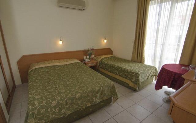 Guler Hotel	