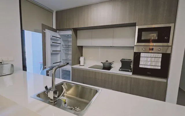 132 LCA - Stay Diamond Apartment