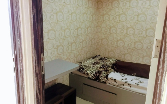 Clove Hotel
