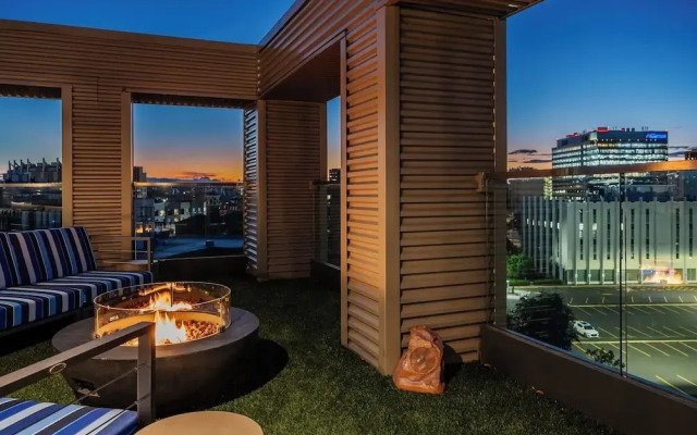 Luxury Apartments by Hyatus at Pierpont