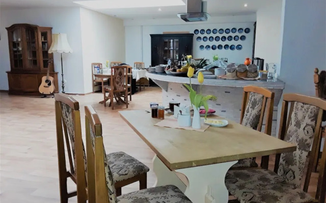 Pension, Seminarräume & Käsemanufaktur im Leezener Hof