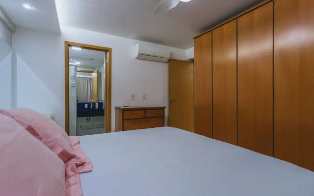 Apto com Piscina Wifi Ar-condicionado e Garagem