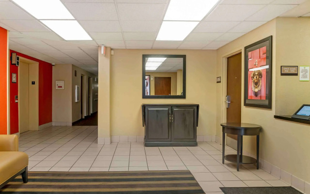 Extended Stay America Suites Detroit Madison Heights