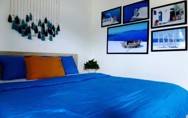 Bookaholic Beach Hostel