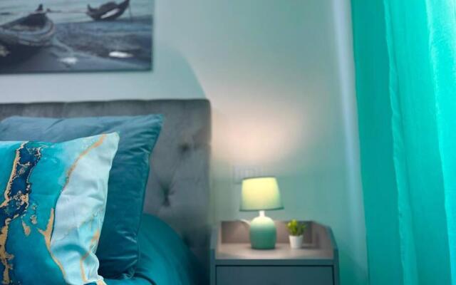 ATLANTIS SUITE - 200 mt from the beach