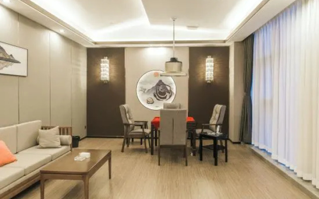 Vienna Hotel (Renshou City Wetland Park)