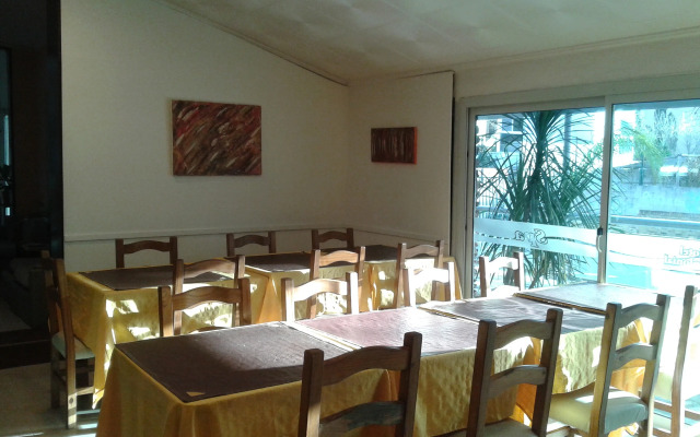 Hotel Colonial