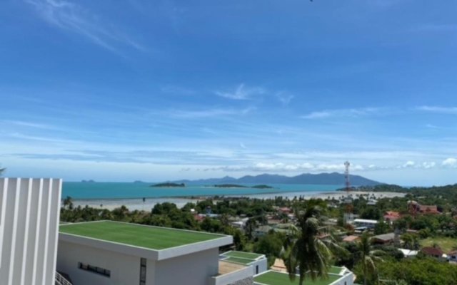 The Bay Condominium, 1-bed apartment with stunning sea views