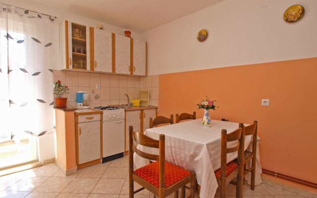 Apartments Marina 947