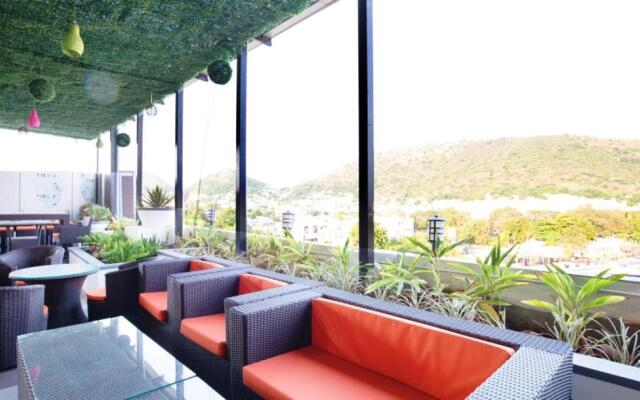Olive Tree Hotel
