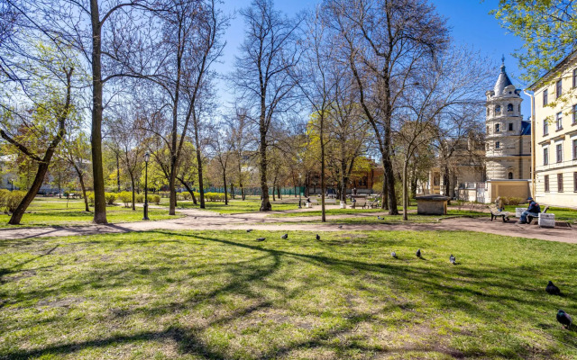 Апартаменты Исторический флигель на улице Писарева