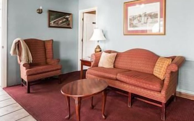 Rodeway Inn Lawrenceburg