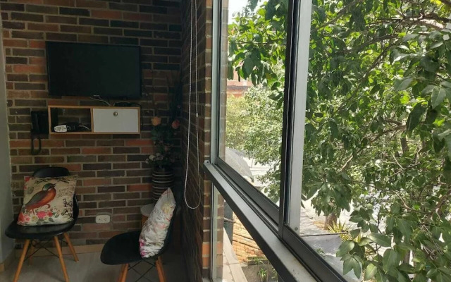 Medellin La 70 cerca de todo
