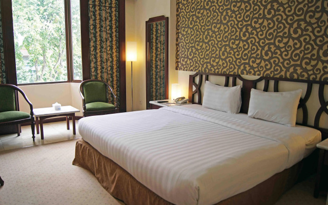 Grand Hotel Surabaya