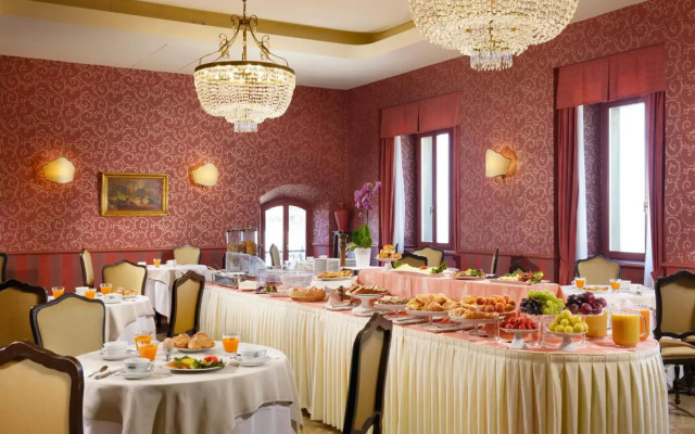 Titano Suites