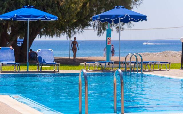 Stafilia Beach Hotel