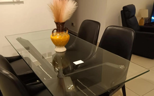 Dubai MAJESTIC Cozy LuxApt - 3BR