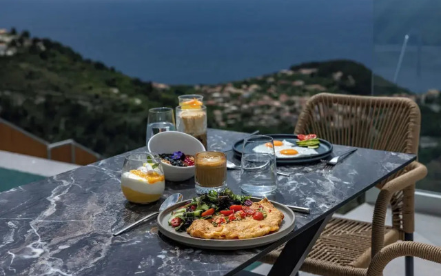 Anadeo Villas & Suites