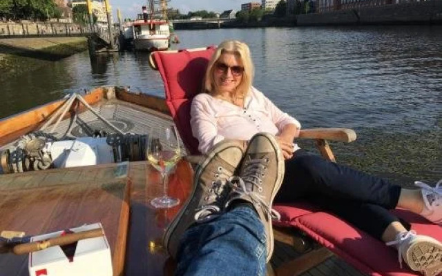 Hotelschiff Nedeva Bremen