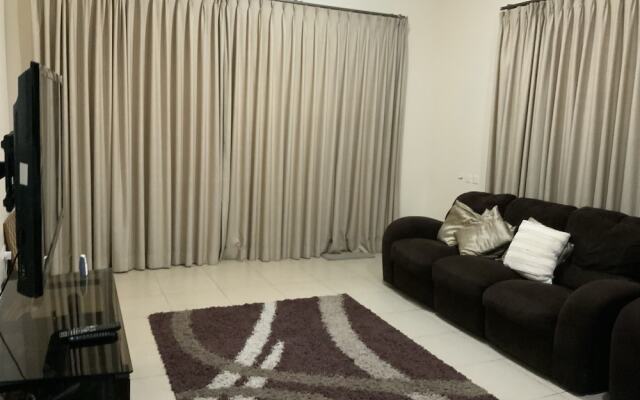 Charming 3-bed Apartment Airport Residential Accra