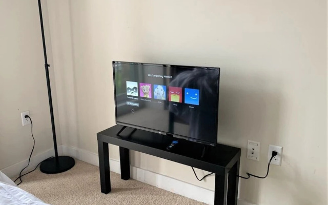 Divine Lorraine Apartment Hotel